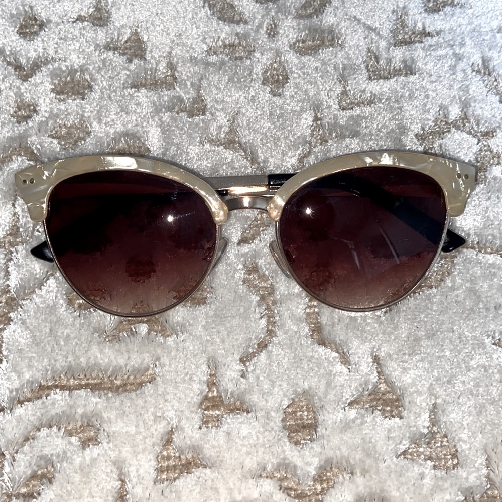 Womens’ Sunglasses
